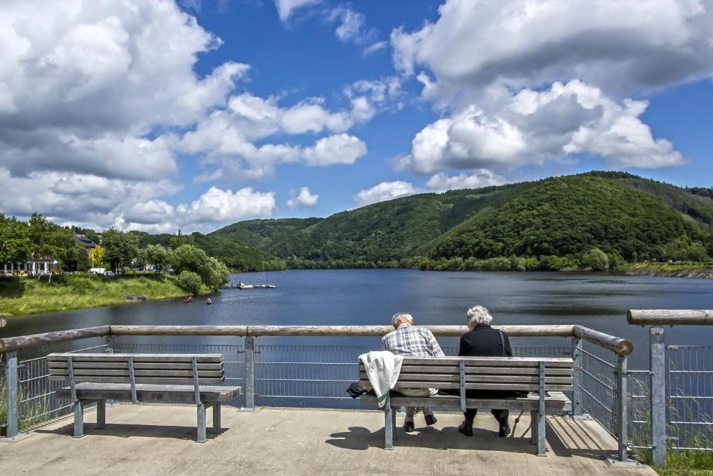 Hotel De Lange Man Monschau Eifel ภายนอก รูปภาพ